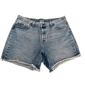 Levi's Denim Jean Shorts Frayed Hem Casual Everyday Blue‎ Size 38